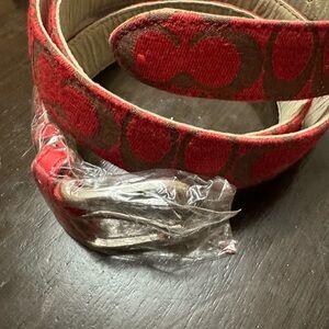 Coach belt red and brown in box
